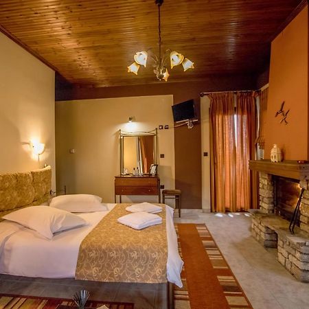 Kynthia Guesthouse เนโอโคริออน ภายนอก รูปภาพ