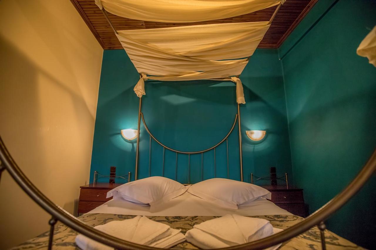 Kynthia Guesthouse เนโอโคริออน ภายนอก รูปภาพ